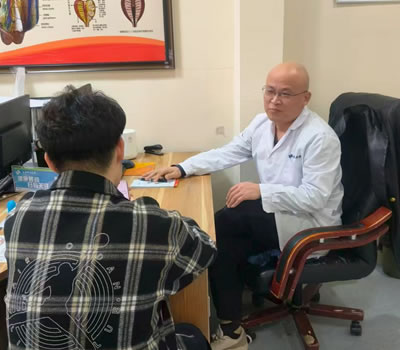 阿勒泰地区|男科医师高朋磊：守护男性健康，专业男科诊疗